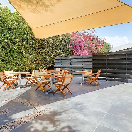 Vega Apartments Limassol Exterior photo